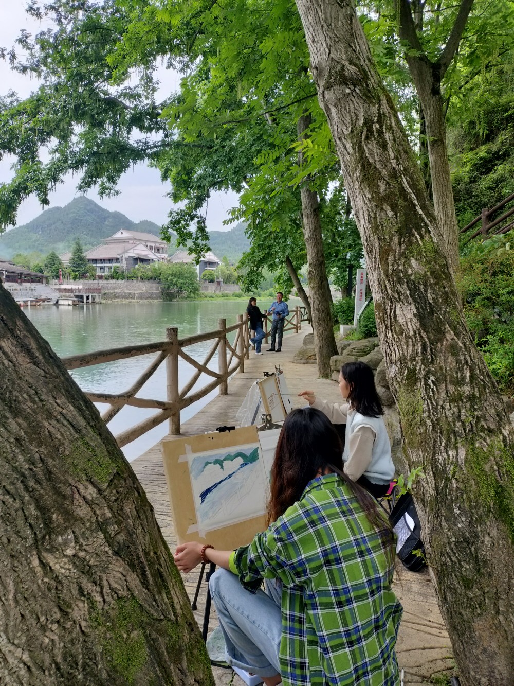 寫意湘西，紅色記憶丨2023年藝術(shù)系湘西寫生采風(fēng)側(cè)記